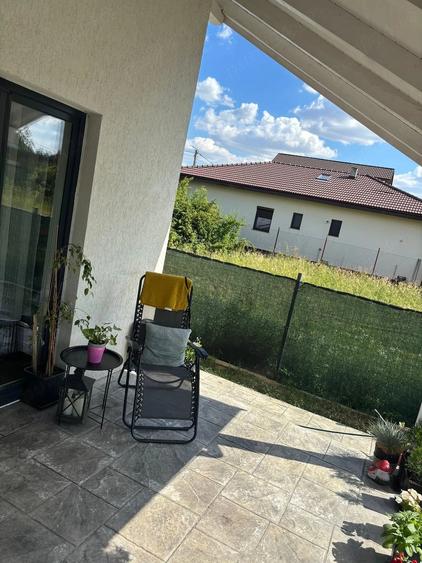 Casă cu 4 camere cu Teren 305 Mp în Moșnița Nouă