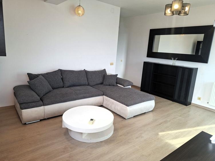 Apartament cu 2 camere decomandat în Calea Călărașilor