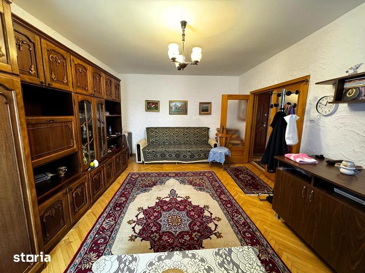 Apartament cu 2 camere decomandat în Tătărași