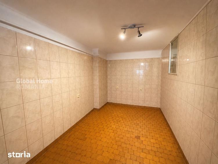 Casă cu 4 camere cu Teren 100 Mp în Vatra Luminoasă