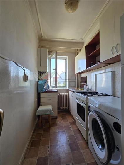 Apartament cu 2 camere decomandat în Mircea cel Bătrân