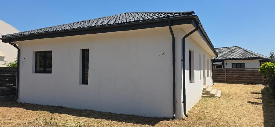 Casă individuală cu 4 camere cu Teren 467 Mp în Samurcași