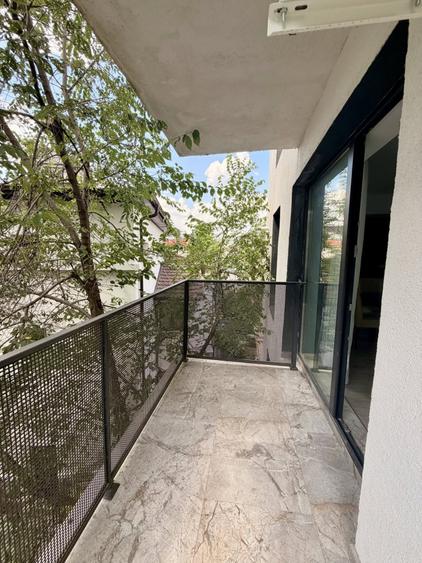 Apartament cu 2 camere decomandat, mobilat în Floreasca