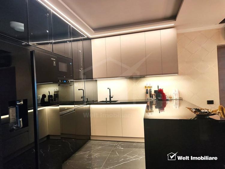 Penthouse cu 3 camere decomandat, mobilat în Europa