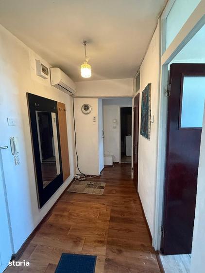 Apartament cu 2 camere decomandat în Obor