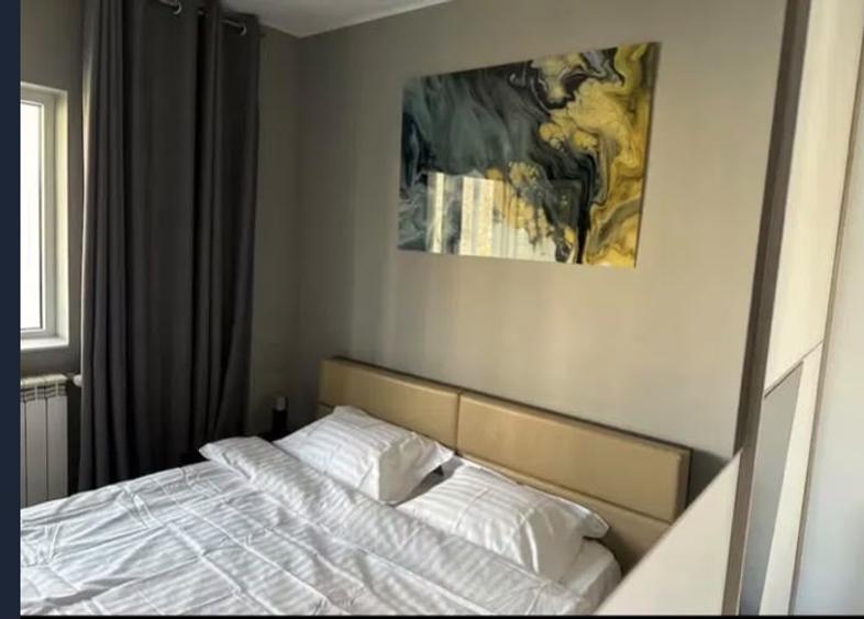 Apartament cu 3 camere decomandat, mobilat în 13 Septembrie