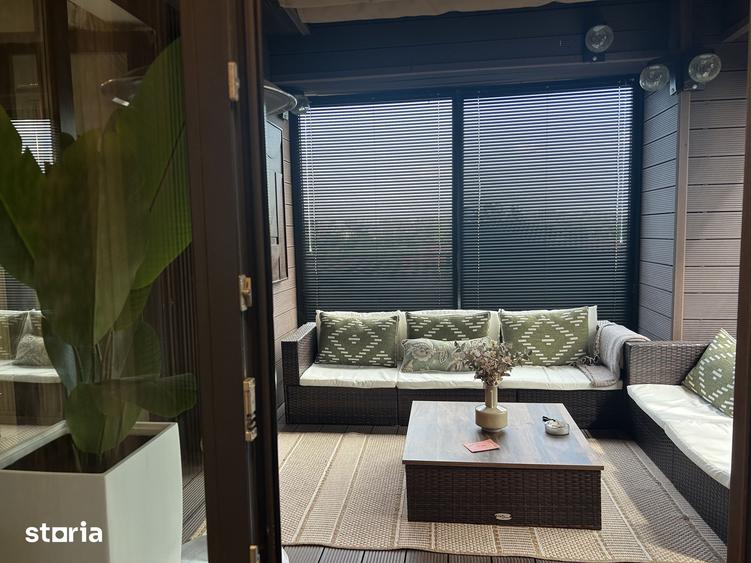 Apartament cu 3 camere, mobilat în Palazu Mare
