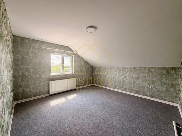 Spațiu comercial, de 470 mp, în Moșnița Nouă