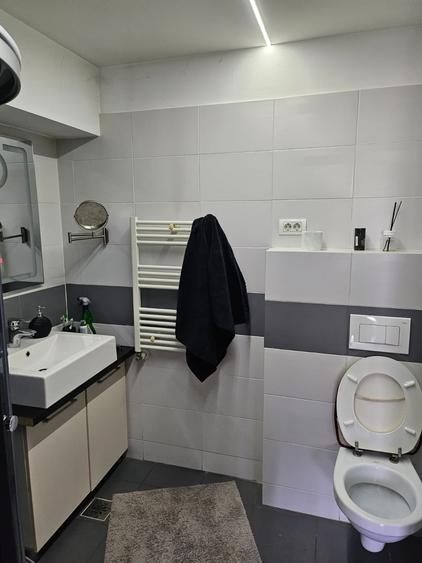 Birou, de 230 mp, în Dristor