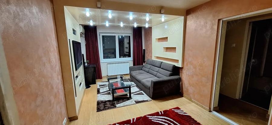 Apartament cu 3 camere semidecomandat în Apărătorii Patriei