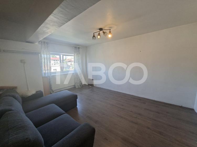 Apartament cu 2 camere decomandat, mobilat în Ștrand