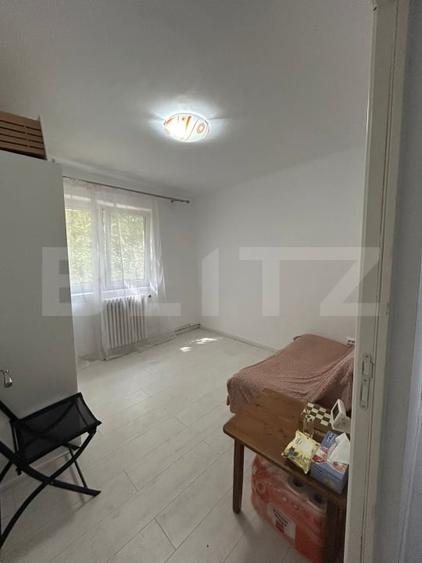 Apartament de inchiriat cu 3 camere decomandate, Manastur - 4