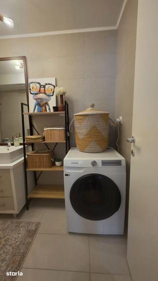 Apartament cu 3 camere în Ștefăneștii de Jos