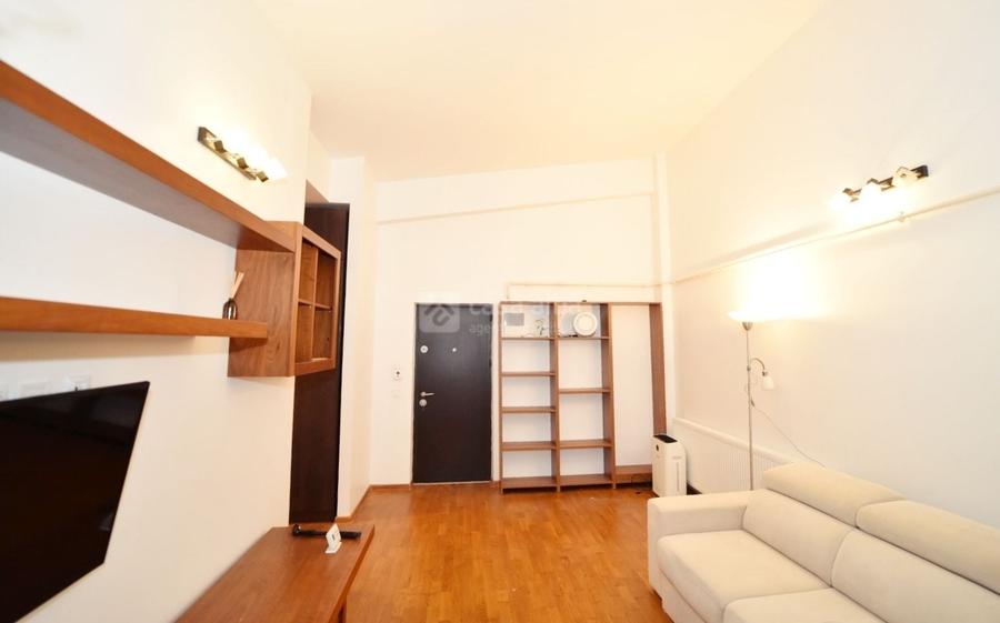 Apartament cu 3 camere decomandat, mobilat în Păcurari