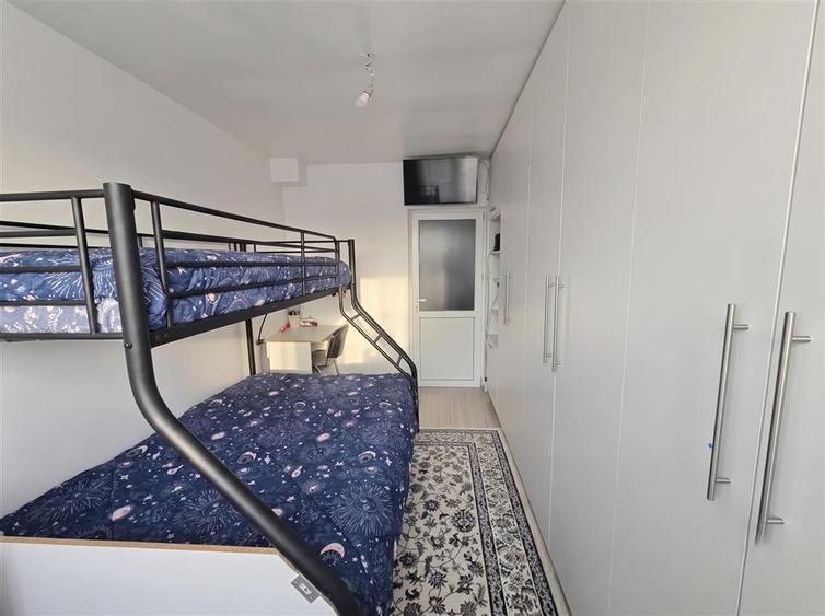 Garsonieră decomandată, mobilată în Burdujeni
