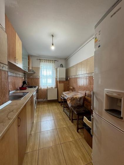 Apartament cu 2 camere decomandat în Vest