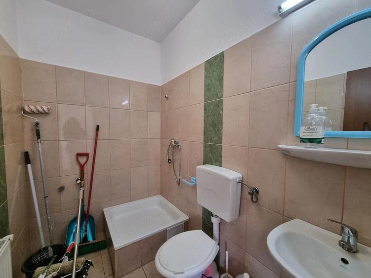 Spațiu comercial, de 60 mp, în Central