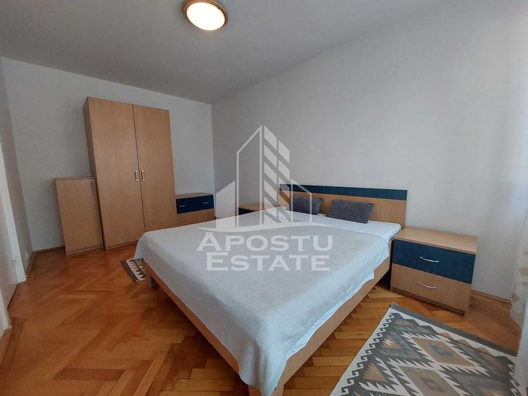 Apartament cu 2 camere semidecomandat, mobilat în Gheorghe Lazăr