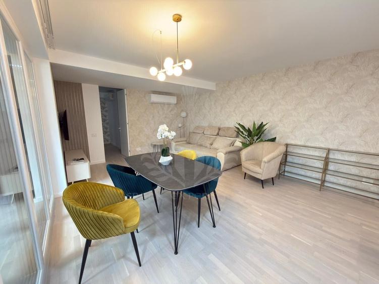 Garsonieră decomandată în Central