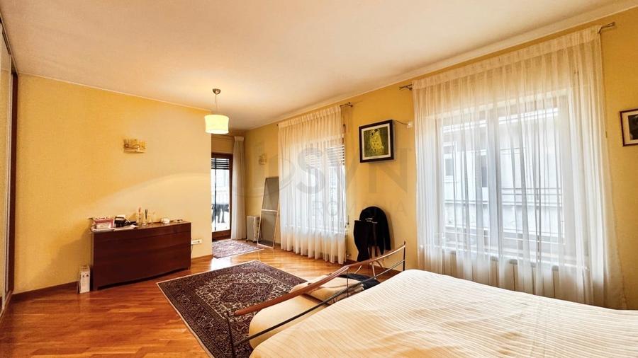 REA0123759 Capitale de vanzare 2 Apartamente plus Pod - 6