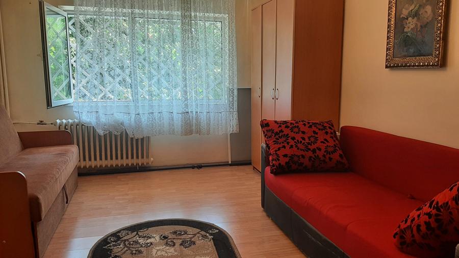Apartament cu 2 camere decomandat, mobilat în Rahova