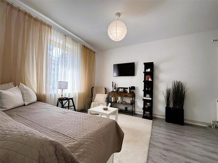 Apartament Cochet Ultracentral Curte 140MP Predeal - 2