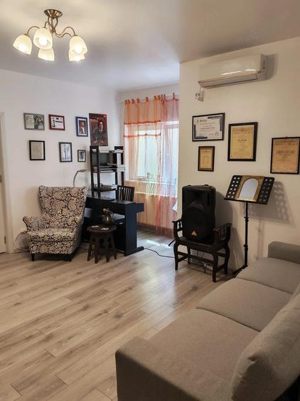 Apartament 2 cam de vanzare | Armeneasca | Fara risc seismic | Centrala proprie - 1