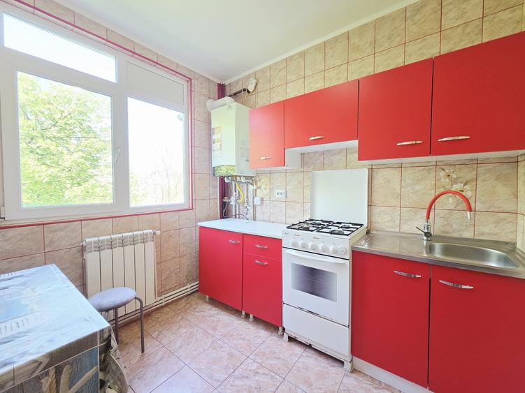 Apartament cu 2 camere semidecomandat în Țiglina 1