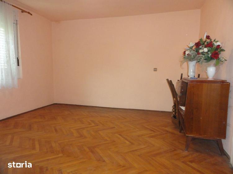 Casa 4 camere situata pe colt intr-o locatie buna in zona Gai - 12