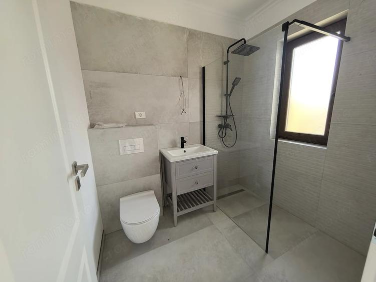 Casă cu Teren 250 Mp în Șagului