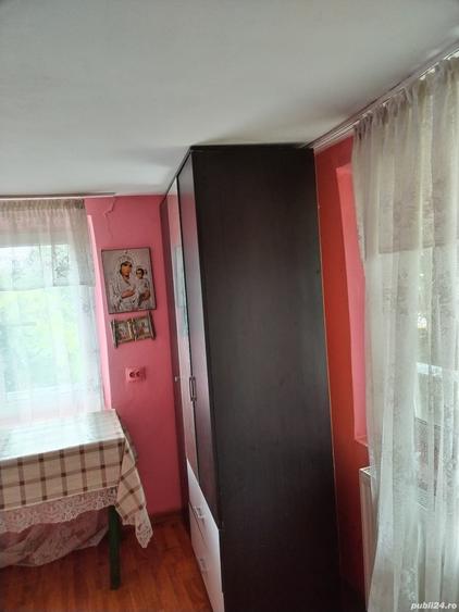 Casă cu 3 camere cu Teren 1100 Mp în Costești