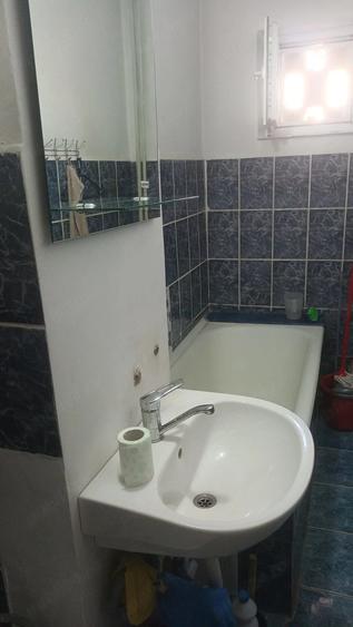 Garsonieră decomandată în Ostroveni