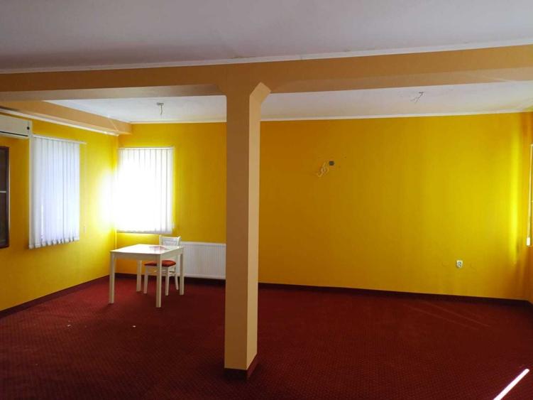 Spațiu comercial, de 160 mp, în Exterior Vest