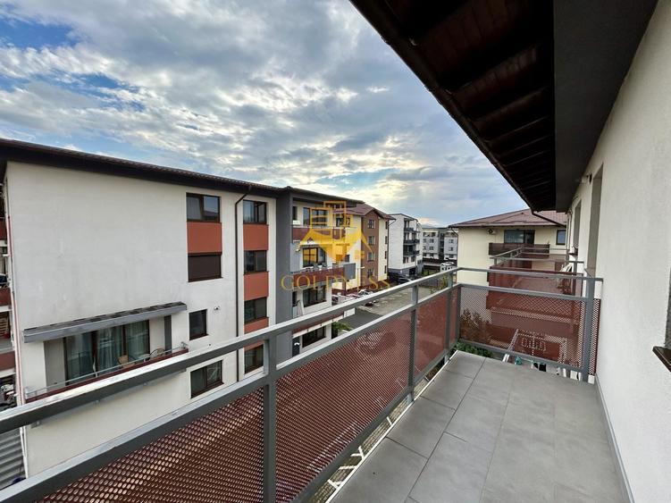 Apartament cu 3 camere semidecomandat, mobilat în Florești
