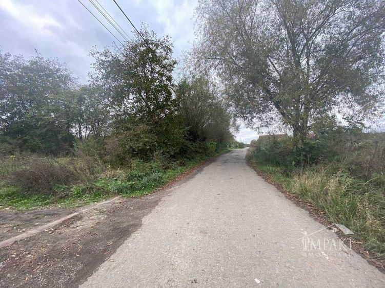 Teren de 500 mp, în Borhanci