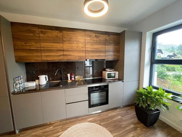 Apartament superb, la 300m de Peles, complex Chatel, 2025, 71mp, la cheie - 51