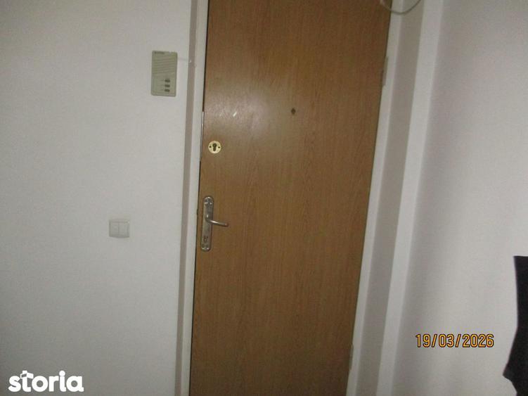 Apartament cu 2 camere decomandat în Drumul Taberei — fotografia 2