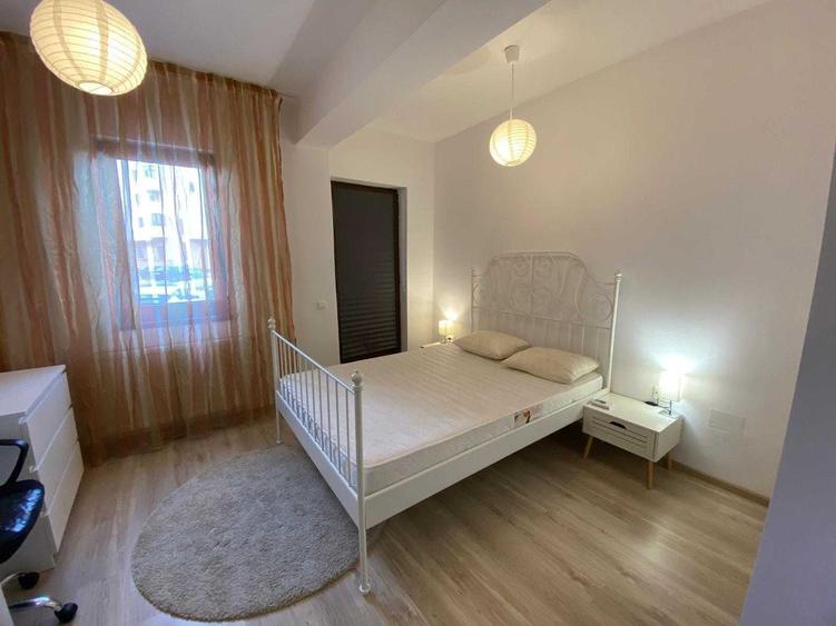 Apartament cu 2 camere semidecomandat în Central
