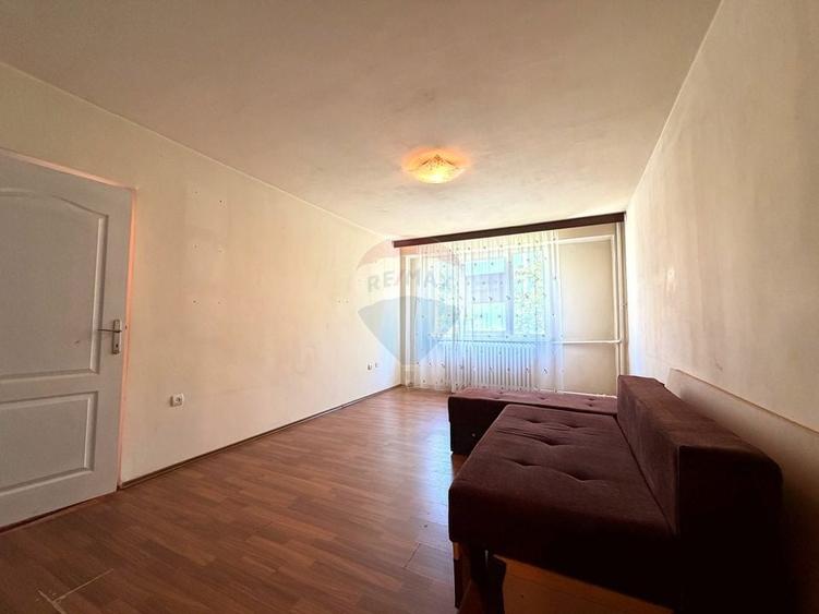Apartament cu 2 camere circular în Griviței