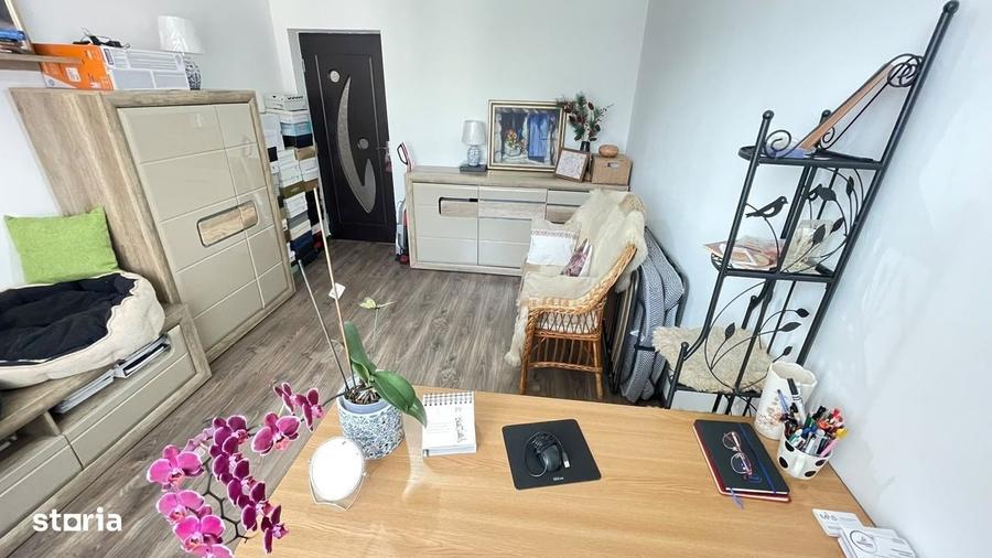 Apartament cu 3 camere în Florești