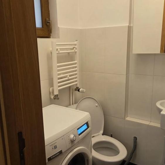 Apartament cu 3 camere decomandat, mobilat în Dristor