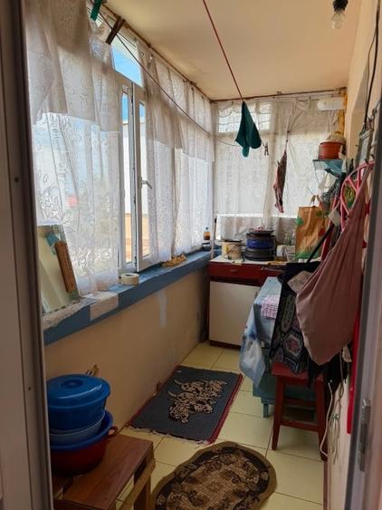 Apartament cu 3 camere decomandat, mobilat în Fetești-Gară