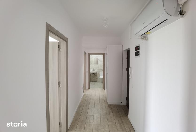Apartament cu 3 camere decomandat în Berceni
