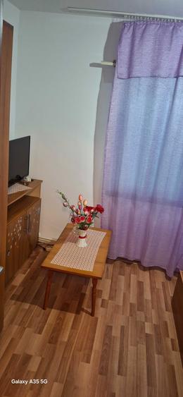 Apartament cu 2 camere semidecomandat în Exterior Vest
