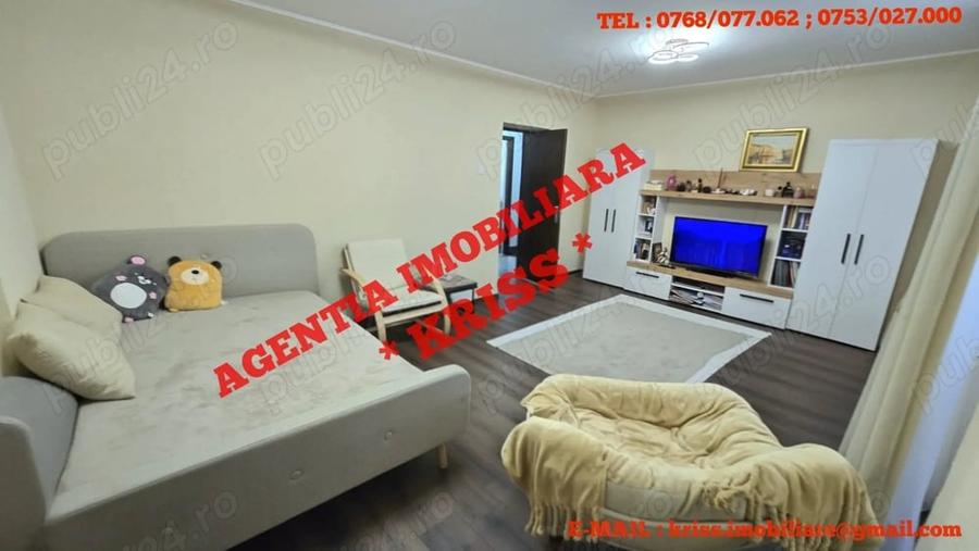 Apartament cu 2 camere decomandat în Teilor