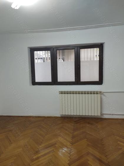 Casă cu 3 camere în Lipovei