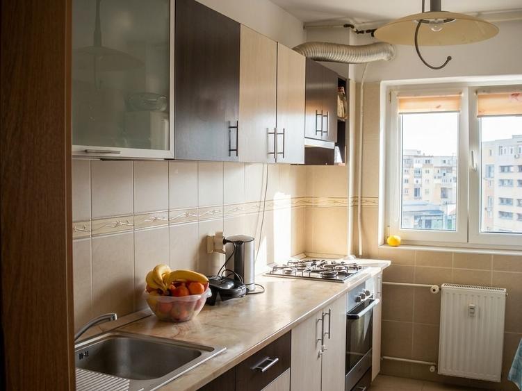Apartament cu 2 camere decomandat în Dristor
