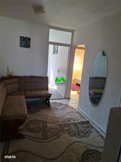 Apartament cu 3 camere decomandat, mobilat în Terezian