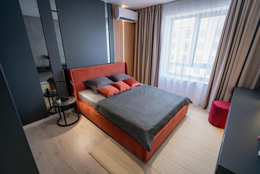 Apartament cu 3 camere semidecomandat în Nord