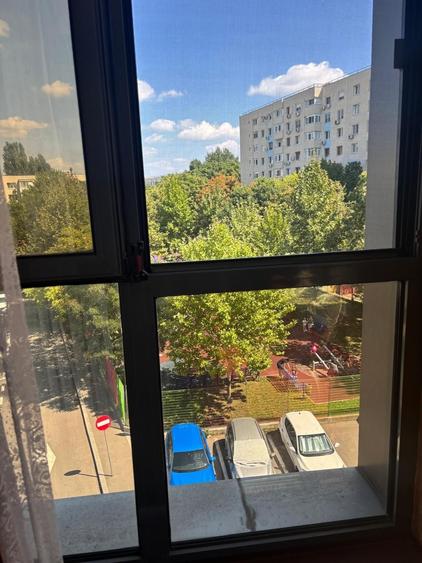 Apartament decomandat în Runcu